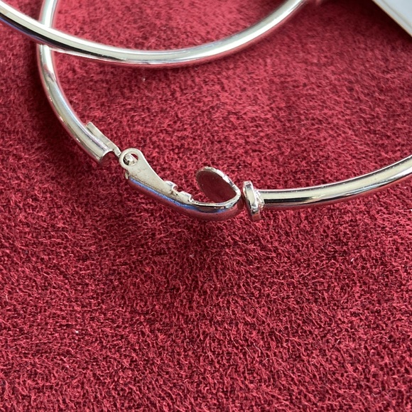 NEW ETIENNE AIGNER Large Hoop Clip Earrings Silver Tone - Picture 2 of 7